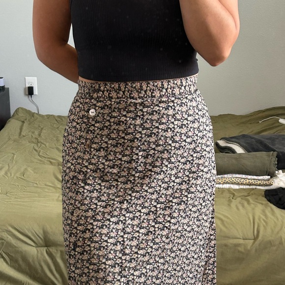 SOLD - Picture 3 of 8